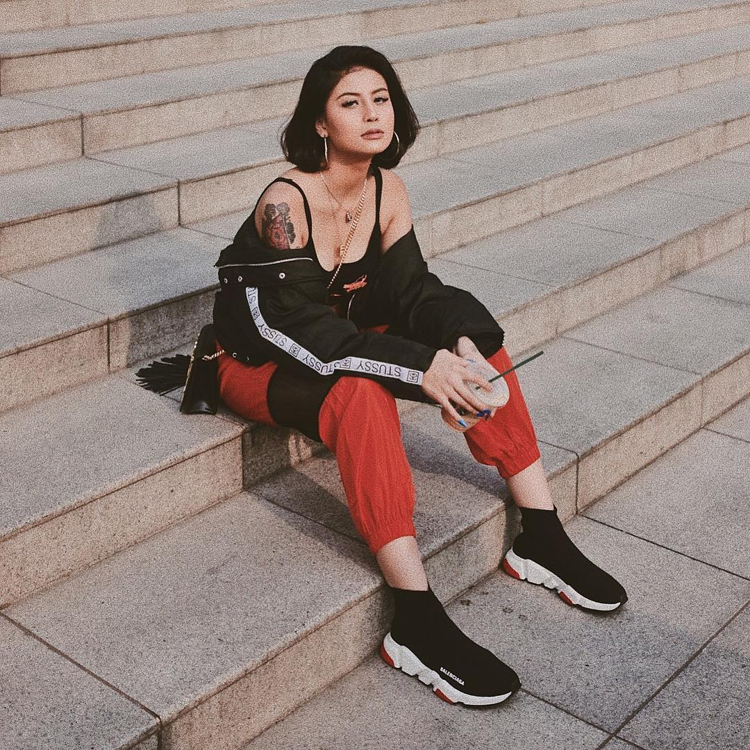 awkarin tutup akun, awkarin sneaker, sepatu awkarin, gambar sepatu