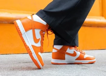 Sepatu Wanita Nike Dunk High “Syracuse” Rilis Bulan Depan