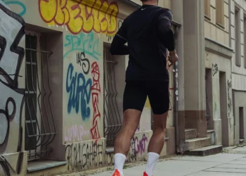 7 Sepatu Running Terbaik yang Lagi Banyak Dicari