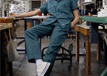 Tips Bikin Seragam Kantor Terlihat Stylish dan On Point