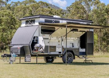 Rumah? Kantor? Basecamp? Satu Mobil Semua Bisa