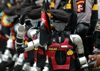 Canggih! Indonesia Kenalkan Robot Polisi & Anjing Robotik