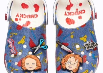 Crocs Horror Pack 2025: Jason, Chucky, & Pennywise Siap Bikin Spooky